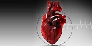 Инфаркт миокарда: симптомы у женщин и мужчин, первая помощь и лечение